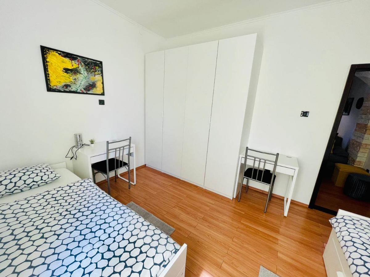 Apartman Three Queens Рієка Екстер'єр фото
