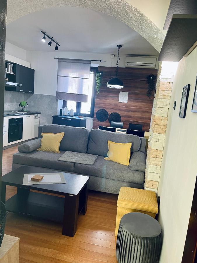 Apartman Three Queens Рієка Екстер'єр фото